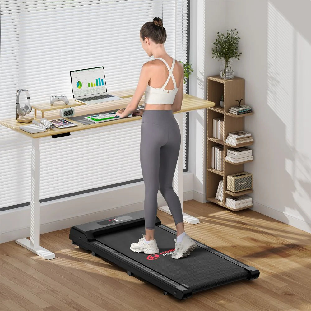 C1 Treadmill with Adjustable Speed Range of 1-10 KM/H